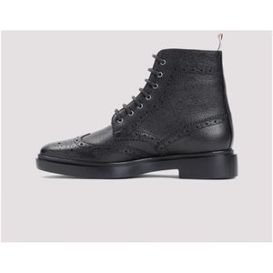 Thom Browne, Schoenen, Dames, Zwart, 36 EU, Leer, Zwarte Enkel Wingtip Laarzen