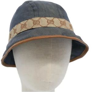 Gucci Vintage, Pre-owned, Dames, Blauw, ONE Size, Pre-owned Canvas hats