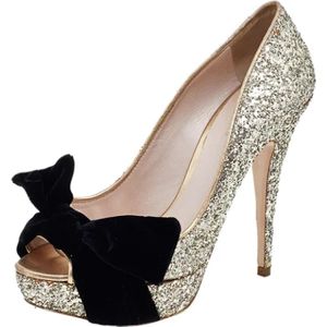 Miu Miu Pre-owned, Pre-owned Velvet heels Geel, Dames, Maat:38 EU