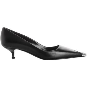 Alexander McQueen, Schoenen, Dames, Zwart, 37 1/2 EU, Leer, Zilveren Metallic Neus Pumps