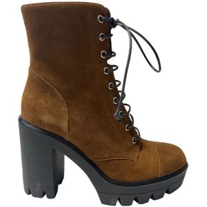 Giuseppe Zanotti Pre-owned, Pre-owned, Dames, Bruin, 40 EU, Leer, Pre-owned Suede boots