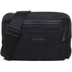 Calvin Klein, Tassen, Heren, Zwart, ONE Size, Zwarte tassen met zakken en rits