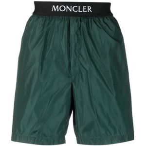 Moncler, Korte broeken, Heren, Groen, L, Groene Logo-Patch Zwembroek