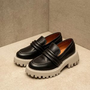 Shoe the Bear, Schoenen, Dames, Zwart, 41 EU, Leer, Chunky Leren Loafer - Zwart Contrast