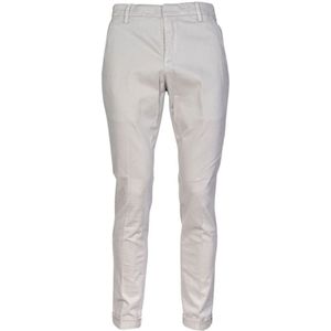 Dondup, Broeken, Heren, Beige, W35, Heren Chino Broek. Slim Fit. Lage Taille. Medium Gewicht Gabardine. Gemaakt in Italië.