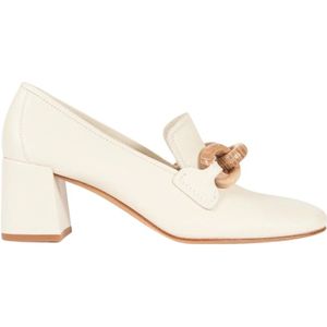 Pedro García, Schoenen, Dames, Beige, 38 EU, Leer, Leren Mocassin met Houten Ketting