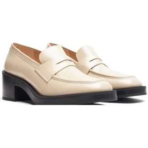 Stuart Weitzman, Schoenen, Dames, Beige, 39 1/2 EU, Moderne Loafer met 40-mm Blokhak