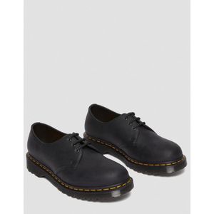 Dr. Martens, Schoenen, Heren, Zwart, 46 EU, Leer, Klassieke leren platte schoenen