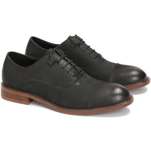 Kazar, Schoenen, Heren, Zwart, 44 EU, Leer, Zwarte nubuck schoenen op contrasterende zool