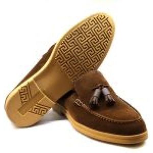 Berwick, Schoenen, Heren, Bruin, 40 EU, Comfortabele Bruine Moccasin met Kwastjes