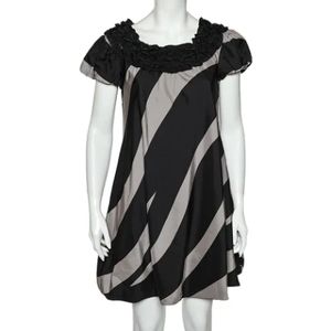 Moschino Pre-Owned, Pre-owned, Dames, Zwart, M, Tweed, Pre-owned Silk dresses