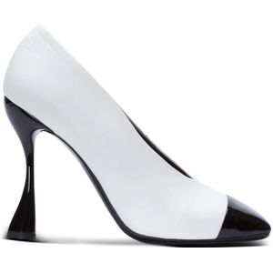 Balmain, Schoenen, Dames, Wit, 41 EU, Leer, Eden two-tone pumps in lamsvacht en lakleer