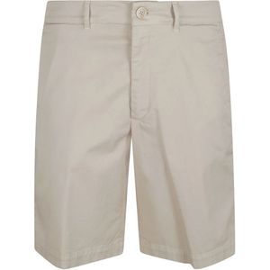 Brunello Cucinelli, Korte broeken, Heren, Wit, M, Katoen, Comfortabele Bermuda Shorts voor de zomer