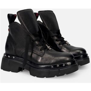 Gio+, Schoenen, Dames, Zwart, 36 EU, Leer, Zwarte Veterschoenen met Ster Studs