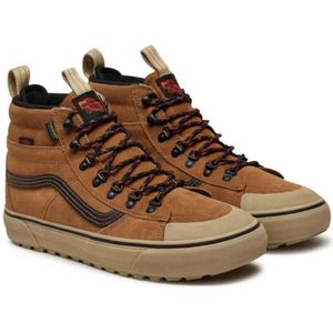 Vans, Schoenen, Heren, Bruin, 45 EU, Suède, Waterdichte Sk 8-Hi Sneakers voor Avontuur