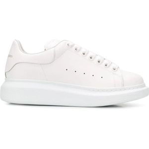 Alexander McQueen, Schoenen, Dames, Wit, 36 EU, Leer, Witte Logo Sneakers Ronde Neus Rubberen Zool