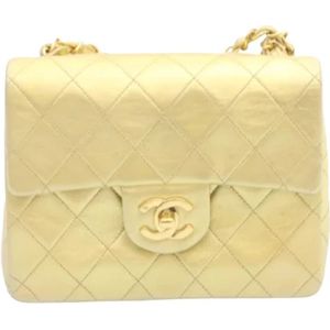 Chanel Vintage, Pre-owned, Dames, Geel, ONE Size, Tweed, Tweedehands Gouden Leren Chanel Schoudertas