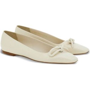 Salvatore Ferragamo, Witte platte schoenen voor vrouwen Wit, Dames, Maat:36 1/2 EU