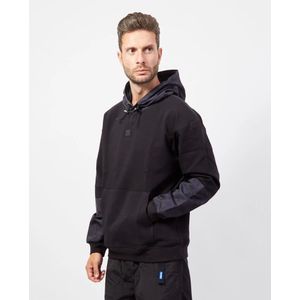 Hugo Boss, Sweatshirts & Hoodies, Heren, Zwart, L, Katoen, Zwarte Katoenen Hoodie met Verstoord Logo