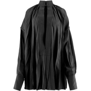 Salvatore Ferragamo, Blouses & Shirts, Dames, Zwart, S, Gekreukelde Zwarte Shirt met Wijd Uitlopende Manchetten