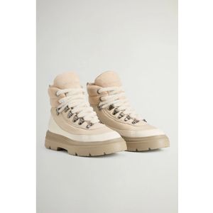 Woolrich, Schoenen, Dames, Beige, 36 EU, Beige Laarzen voor Stijlvol Schoeisel