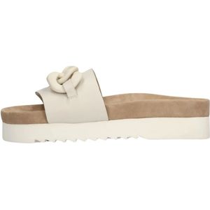 Maruti, Schoenen, Dames, Beige, 41 EU, Suède, Witte Leren Slipper met Kettingdetail