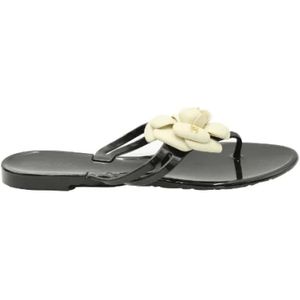 Chanel Vintage, Stijlvolle zwarte jelly sandalen met camelia bloemdetails Zwart, Dames, Maat:37 EU