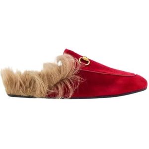 Gucci, Schoenen, Dames, Rood, 37 EU, Wol, Rode Velvet Princetown Slipper