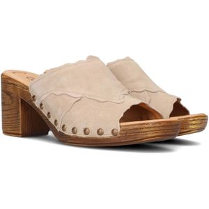 Gabor, Schoenen, Dames, Beige, 38 EU, Suède, Beige Sandaal met Luxe Details