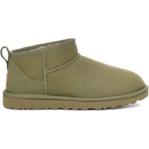 Ugg, Schoenen, Dames, Groen, 36 EU, Suède, Groene Ultra Mini Enkellaarzen