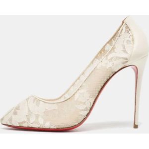 Christian Louboutin Pre-owned, Pre-owned, Dames, Wit, 40 EU, Pre-owned Lace heels