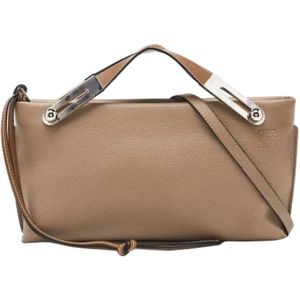 Loewe Pre-owned, Pre-owned, Dames, Beige, ONE Size, Leer, Pre-owned Leather clutches