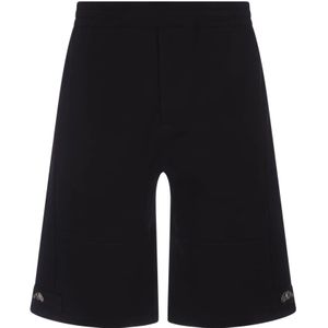 Alexander McQueen, Korte broeken, Heren, Zwart, L, Katoen, Zwarte Bermuda Shorts met Contrasterende Inzetstukken