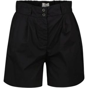 Woolrich, Korte broeken, Dames, Zwart, M, Katoen, Lichtgewicht Katoenen Bermuda Shorts