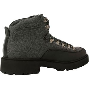 Doucal's, Schoenen, Heren, Zwart, 43 EU, Zwarte veterschoenen