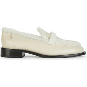 Stuart Weitzman, Schoenen, Dames, Beige, 38 1/2 EU, Stijlvolle Slip-On Loafers