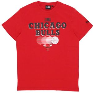 New Era, Tops, Heren, Rood, M, NBA Team Graphic Tee Chibul - Rood/Zwart