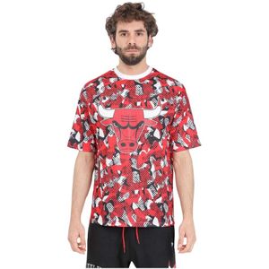 New Era, Tops, Heren, Veelkleurig, XL, Polyester, Chicago Bulls NBA Team All Over Print Mesh T-shirt