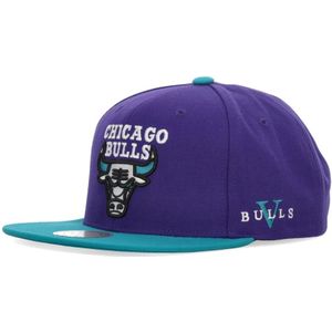 Mitchell & Ness, Accessoires, Heren, Paars, ONE Size, Polyester, Chicago Bulls NBA Snapback Pet