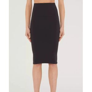 Wolford, Rokken, Dames, Zwart, S, Wol, Zwarte Midi Rok Slim Fit Naadloos