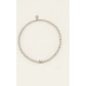 Elastisches Armband aus Kugeln mit Buchstaben