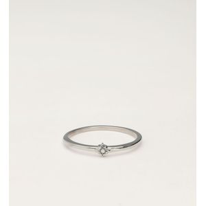 Minimalistischer Ring mit Strasssteinen