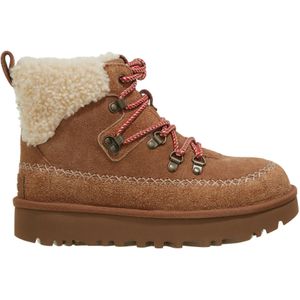 UGG Low-Top Sneakers - Classic Alpine Lace-Up in bruin