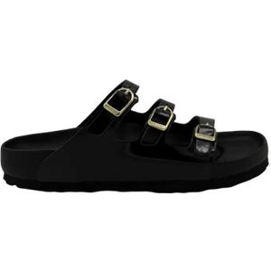 Birkenstock Sandalen - Sleek Black Sandals With Adjustable Straps And Gol in zwart
