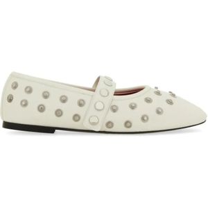 - Ryder Dancer in wit