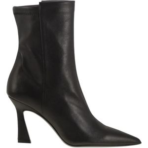 Stuart Weitzman Boots - Vinnie - Leather Ankle Boot in zwart