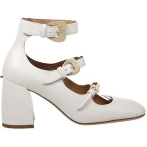A. Bocca Hoge hakken - Pointed Toe Leather Pumps With Decorative Straps in wit