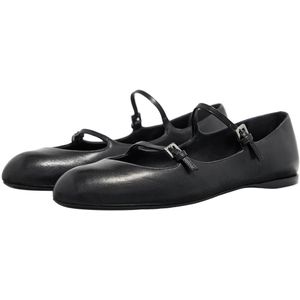 Max Mara Loafers - Circus in zwart