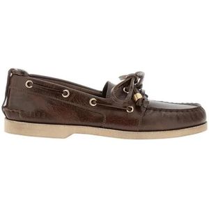 - Leather Boat Loafer With Moccasin Toe in bruin