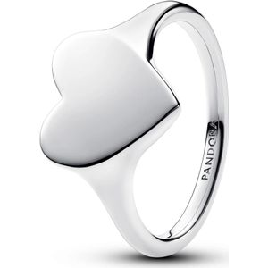 Pandora Ringen - Gravierbarer Herz Ring in silver